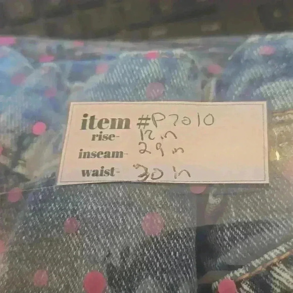 P7010 shein high rise medium wash mom jeans size large / 30 in - Picture 4 of 4